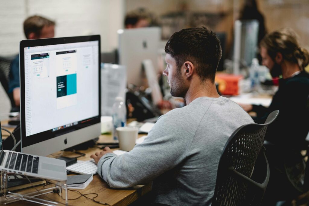 Design Subscriptions vs In-House Designers: Which Fits Your Business? 2 Reel Unlimited Unlimited Graphic Design Unlimited Graphic Design and Websites Reel Unlimited